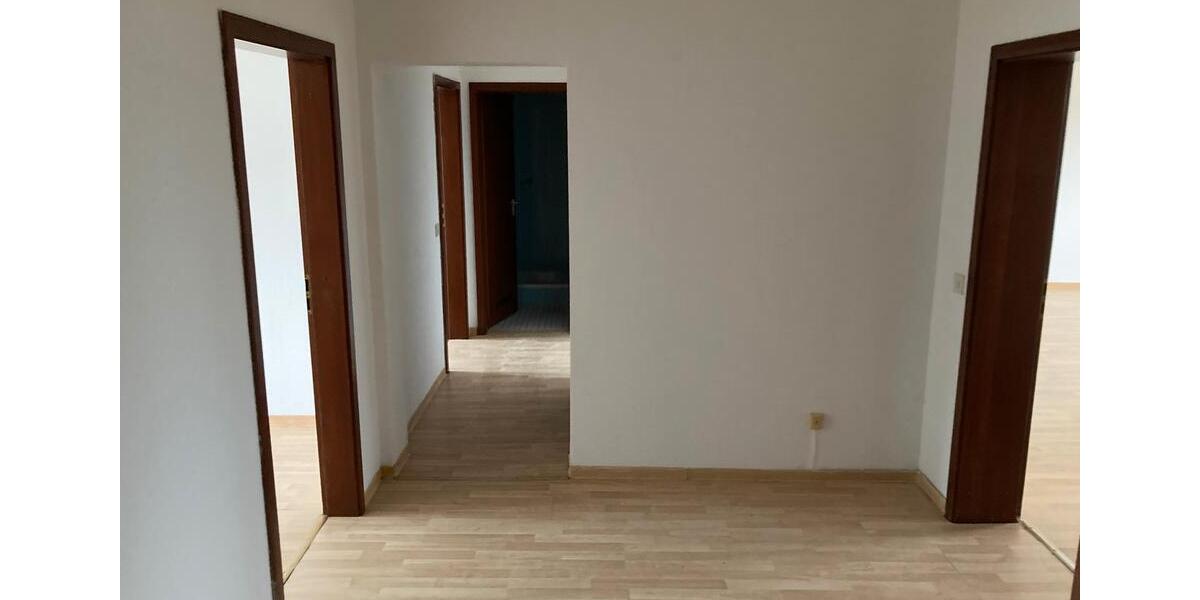 Große 4-Zimmer-Wohnung in Hanau Kesselstadt 4 zimmer