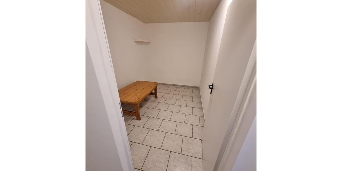 Etagenwohnung Messel - 5 Zimmer, 109 m&sup2;, 1.200&euro; | Angebot:26397942