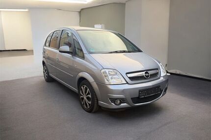 Opel Meriva 95.000 km 3.500 &euro; FRANKFURT 65933