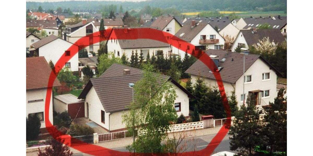 Freistehendes Einfamilienhaus in guter Lage in Dietzenbach (mit Ausbaupotential) 5 zimmer