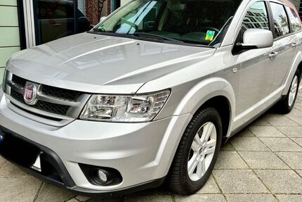 Fiat Freemont 107.500 km 6.900 &euro; Frankfurt am Main 60594