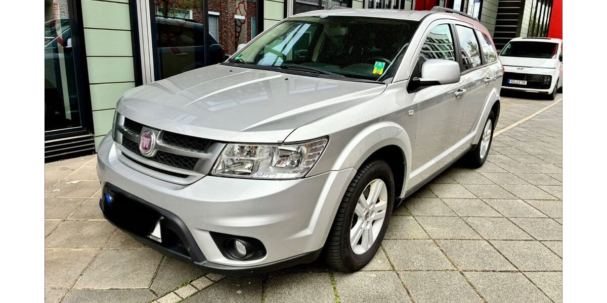 Fiat Freemont 107.500 km 6.900 &euro; Frankfurt am Main 60594