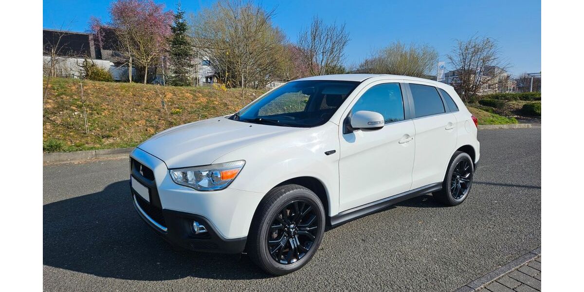 Mitsubishi ASX 195.000 km 6.700 &euro; Rosbach 61191