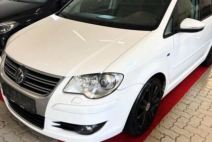 VW Touran 278.000 km 5.500 &euro; Hanau 63456