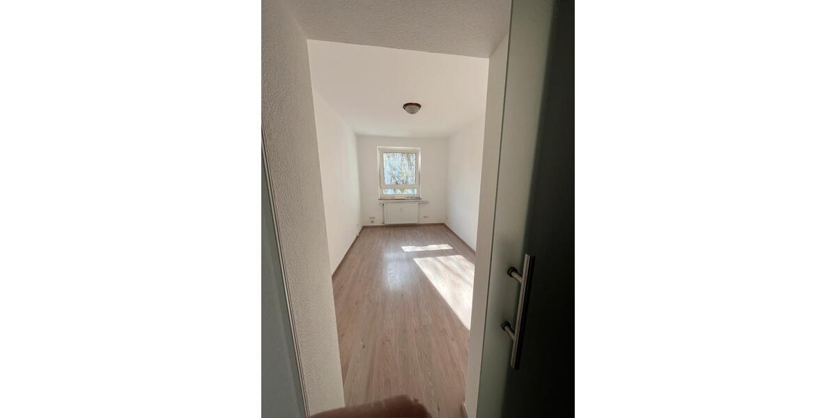 Etagenwohnung Bad Homburg vor der Höhe Gonzenheim - 3 Zimmer, 69 m&sup2;, 305.000&euro; | Angebot:27128390