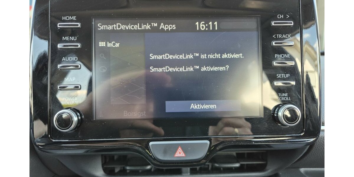 Toyota Yaris Hybrid Team D, Navi,Kamera, SmartDevice, Kli 73.500 km 16.890 &euro; Rodgau 63110