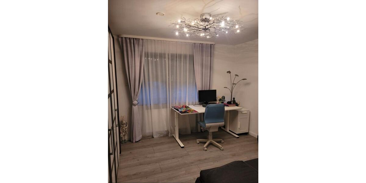 Einfamilienhaus Seligenstadt - 10 Zimmer, 210 m&sup2;, 730.000&euro; | Angebot:27043439