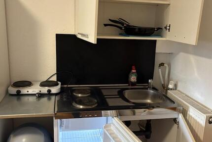 möbliertes 1 Zimmer Apartment Wohnung mit Küche und Bad in 65936 Frankfurt 1 zimmer