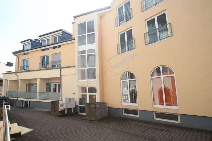 Wohnung zum Kaufen in Roßdorf 249.900 € 128.98 m²
