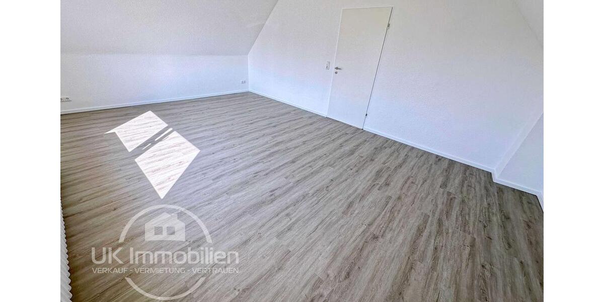 Dachgeschoßwohnung Frankfurt am Main Bonames - 2 Zimmer, 64 m&sup2;, 730&euro; | Angebot:25870896