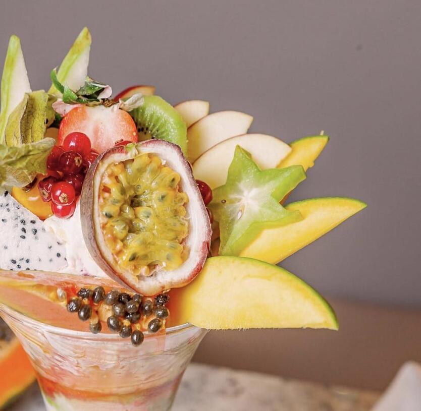 TOP Gastrofläche! Eiscafé auf der Bergerstraße mit großer Sonnenterrasse!