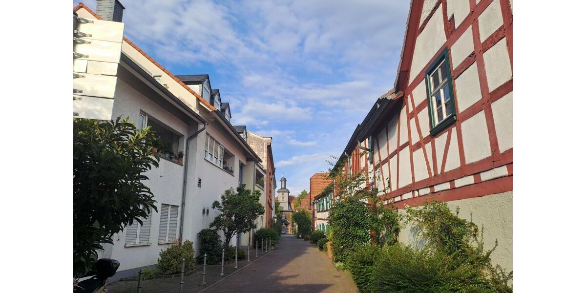 Provisionsfrei* Gepflegte 2-Zi ETW in Hanau beim Schloss Philippsruhe mit Loggia und Carport 2 zimmer