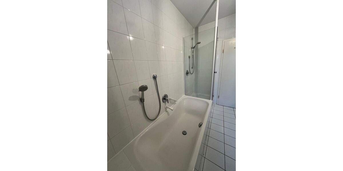 Etagenwohnung Hanau-Steinheim Steinheim - 2 Zimmer, 69 m&sup2;, 245.000&euro; | Angebot:25654166