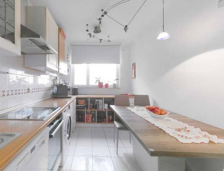 Etagenwohnung Frankfurt am Main Eckenheim - 3 Zimmer, 84 m&sup2;, 1.200&euro; | Angebot:26451927