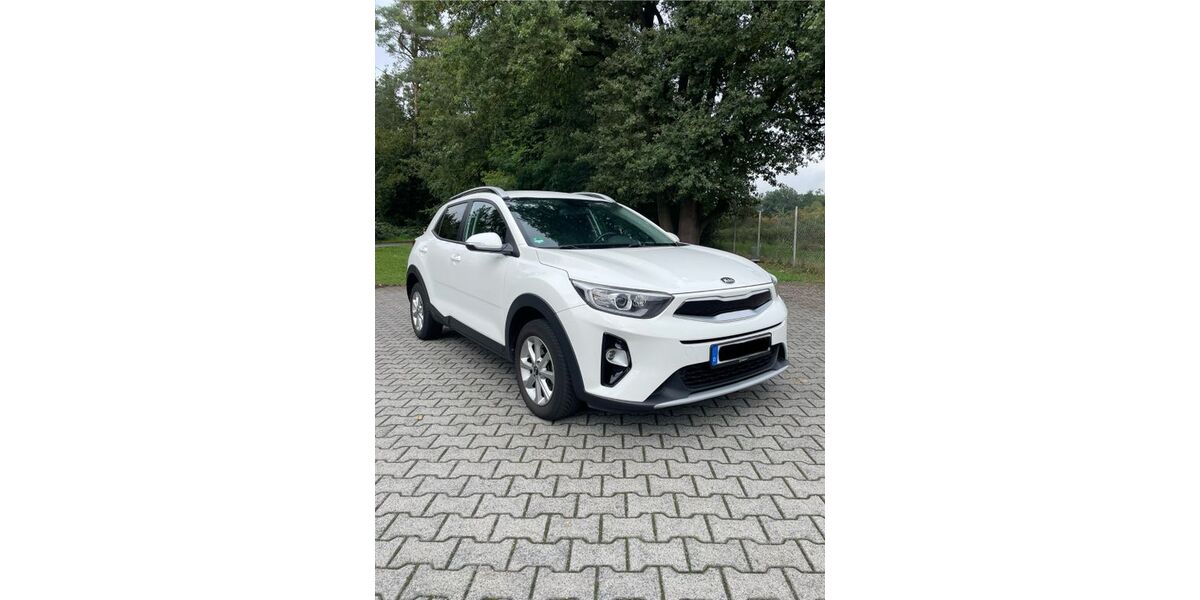 Kia Stonic 87.500 km 11.900 &euro; Langen 63225