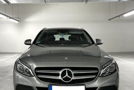 Mercedes-Benz C 220 250.500 km 13.500 &euro; Frankfurt am Main 60528
