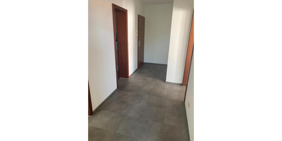 Etagenwohnung Friedberg (Hessen) - 3 Zimmer, 69 m&sup2;, 235.000&euro; | Angebot:27122483