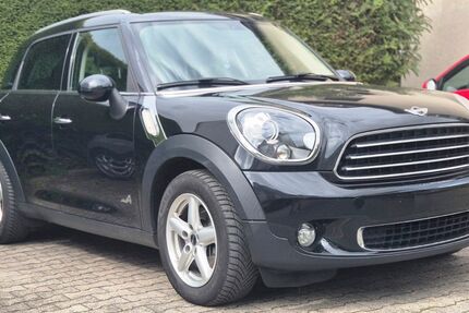 Mini Countryman C (Cooper) 152.300 km 7.900 &euro; Frankfurt am main 65936