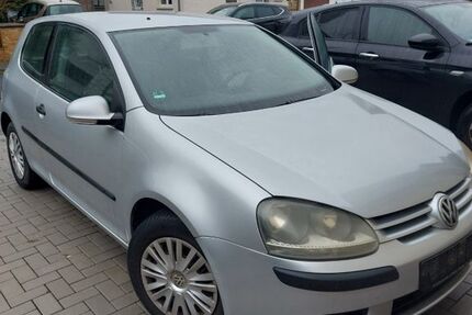 VW Golf 118.000 km 1.500 &euro; Niederdorfelden 61138