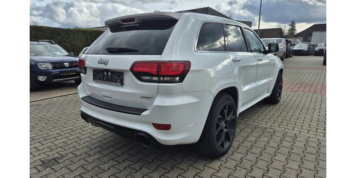 Jeep Grand Cherokee 6.4 V8 HEMI SRT 8-Gang Automatik 250.000 km 16.990 &euro; Rodgau 63110