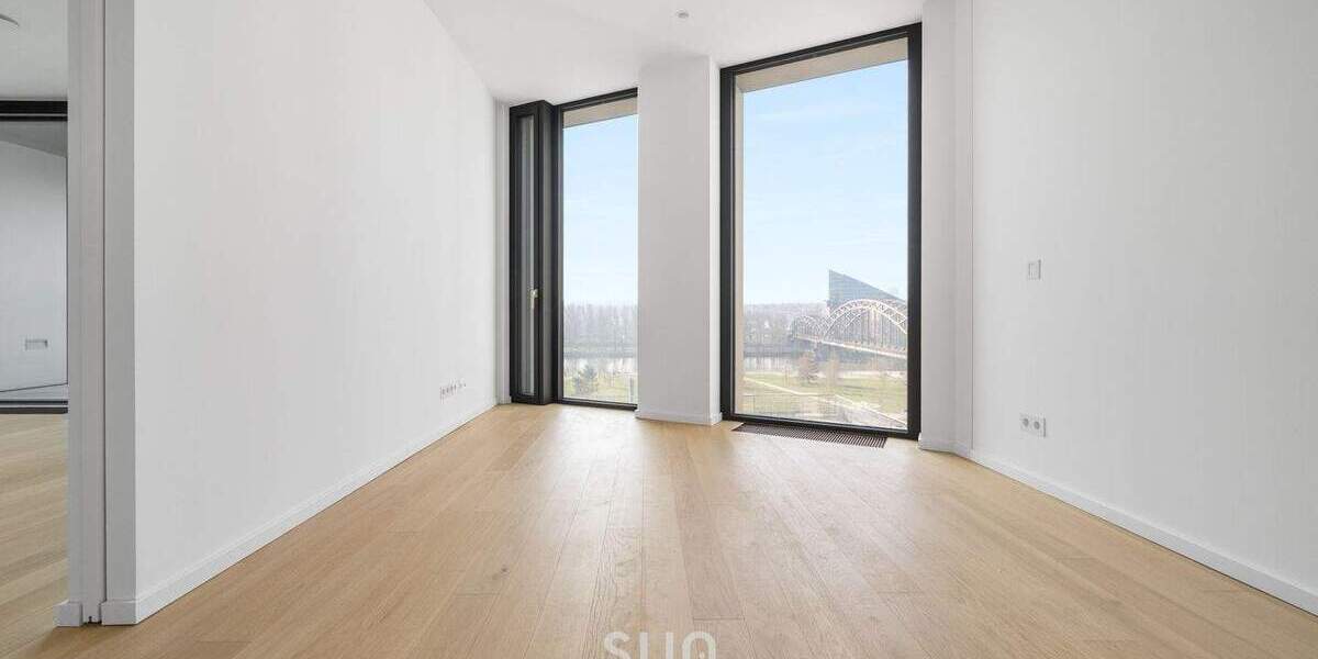 Etagenwohnung Frankfurt am Main Ostend - 2 Zimmer, 64 m&sup2;, 1.850&euro; | Angebot:25737615