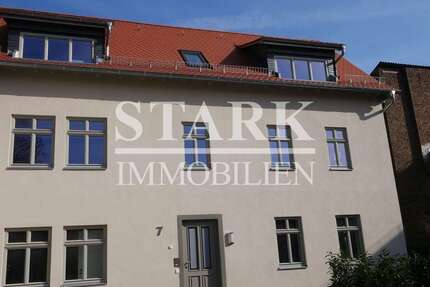 Haus Frankfurt Unterliederbach - 6 Zimmer, 193 m&sup2;, 2.800&euro; | Angebot:26817722