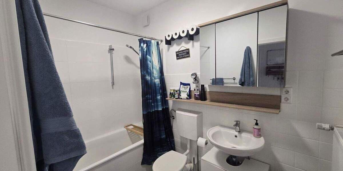 Etagenwohnung Hochheim am Main Hochheim - 2 Zimmer, 65 m&sup2;, 990&euro; | Angebot:25841230