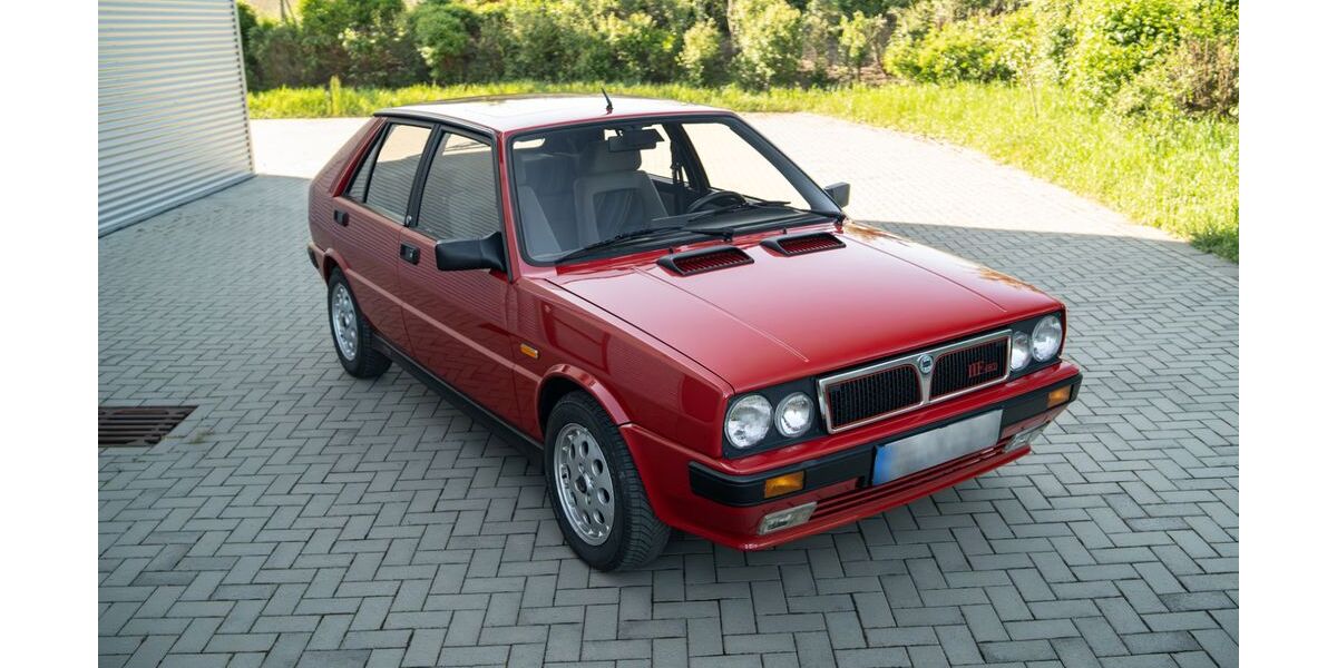 Lancia Delta 78.700 km 29.900 &euro; Oberursel 61440