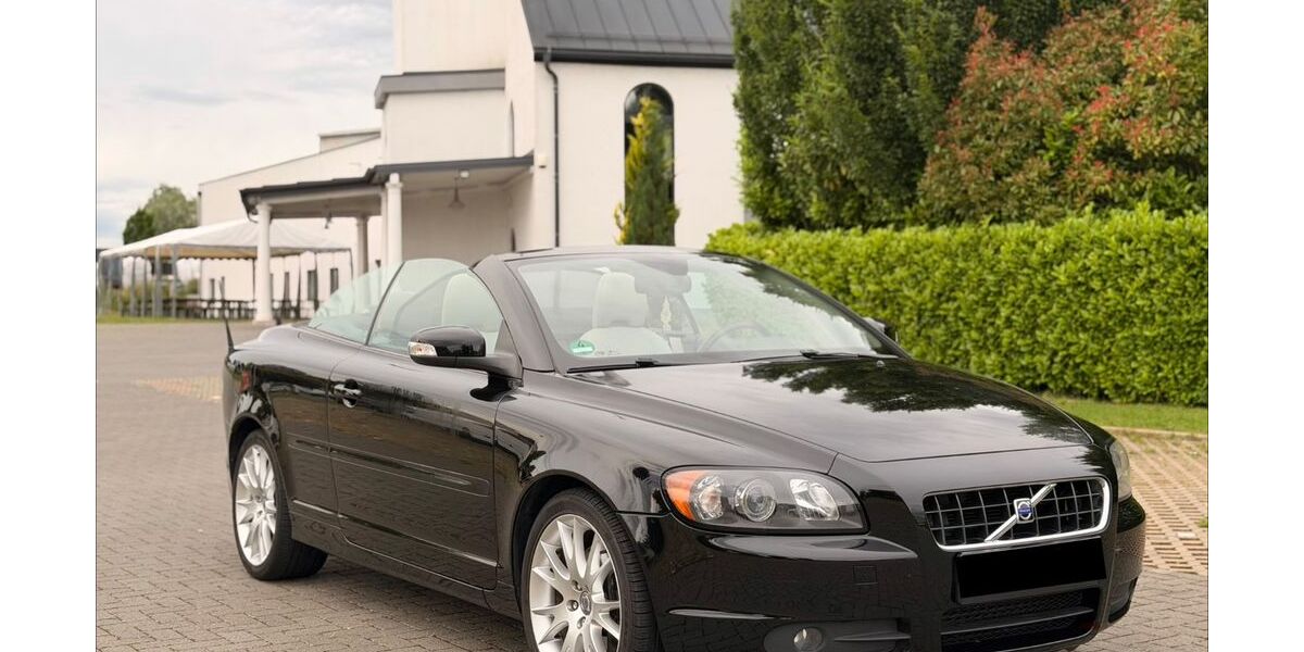 Volvo C70 89.500 km 10.900 &euro; Bad Nauheim 61231