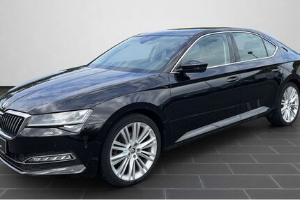 Skoda Superb 34.800 km 23.890 € Wiesbaden 65197