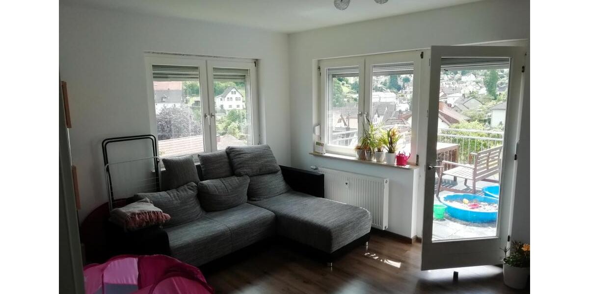 Etagenwohnung Schmitten im Taunus - 3 Zimmer, 80 m&sup2;, 800&euro; | Angebot:26406744