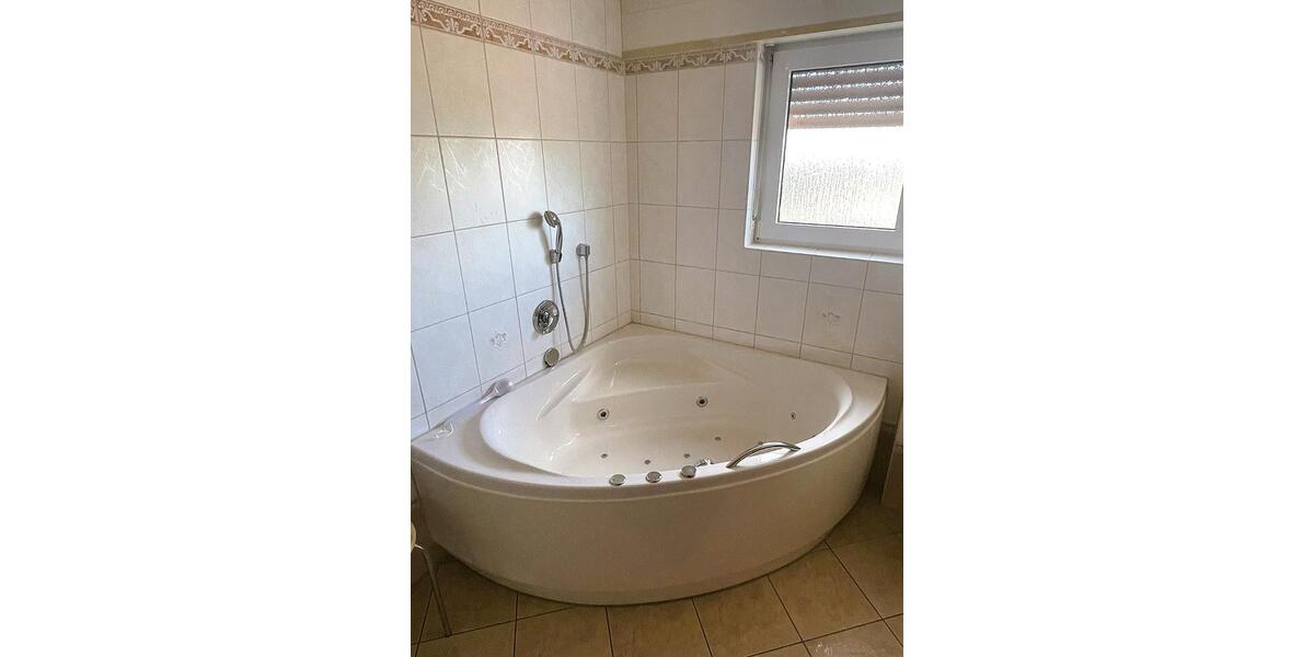 Mehrfamilienhaus, Wohnhaus Niddatal - 10 Zimmer, 275 m&sup2;, 565.000&euro; | Angebot:27110525