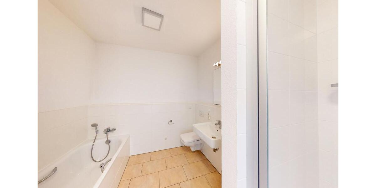 Einfamilienhaus Frankfurt am Main Nord-Ost - 2 Zimmer, 106 m&sup2;, 1.810&euro; | Angebot:26004724