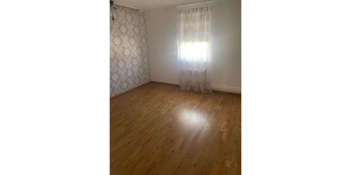 Doppelhaushälfte Frankfurt Harheim - 7 Zimmer, 170 m&sup2;, 690.000&euro; | Angebot:25369650