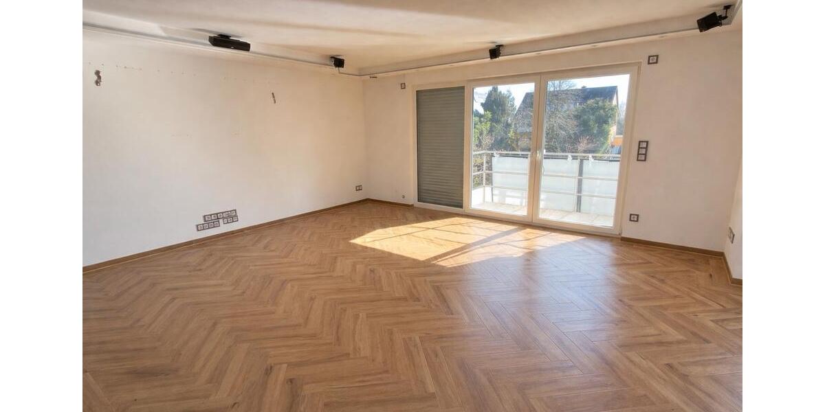 Etagenwohnung Frankfurt am Main Rödelheim - 3 Zimmer, 82 m&sup2;, 1.400&euro; | Angebot:25368735
