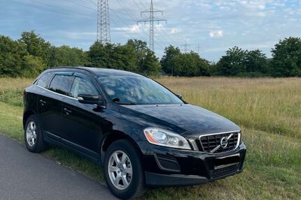 Volvo XC60 275.000 km 7.900 &euro; Kleinostheim 63801