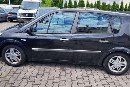 Renault Scenic 211.000 km 1.090 € Darmstadt 64291