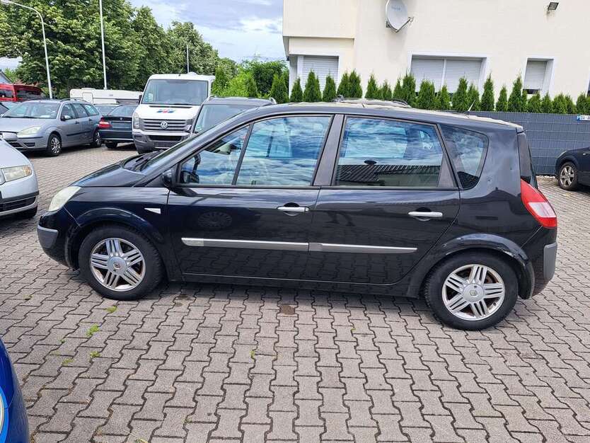 Renault Scenic 211.000 km 1.090 € Darmstadt 64291