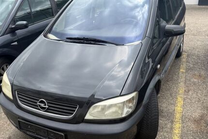 Opel Zafira 178.000 km 2.000 &euro; Offenbach 63071