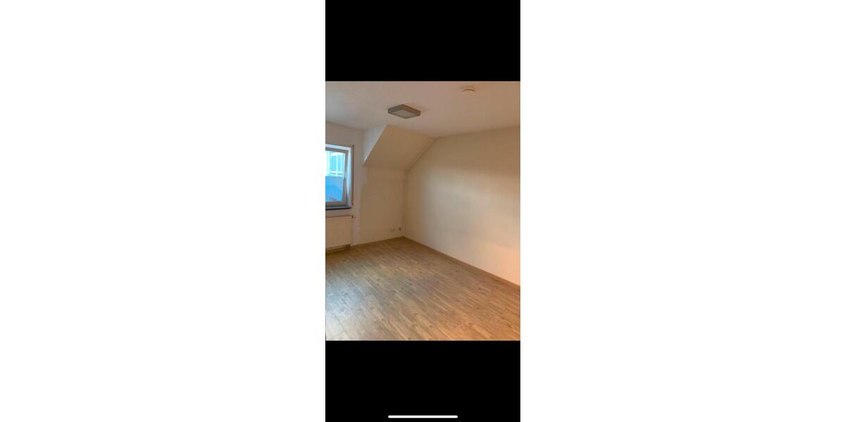 Dachgeschoßwohnung Hainburg - 3 Zimmer, 105 m&sup2;, 1.250&euro; | Angebot:25403308