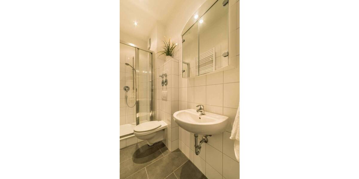 Etagenwohnung Frankfurt am Main Eschersheim - 2 Zimmer, 42 m&sup2;, 1.250&euro; | Angebot:26824533