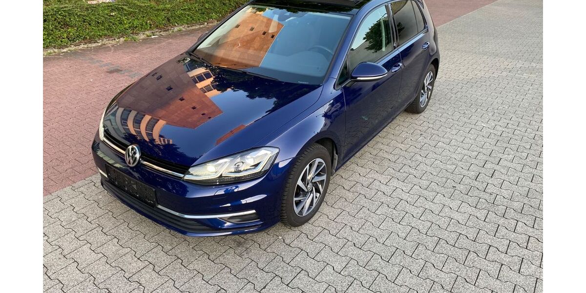 VW Golf 144.000 km 16.990 &euro; Frankfurt am Main 60389