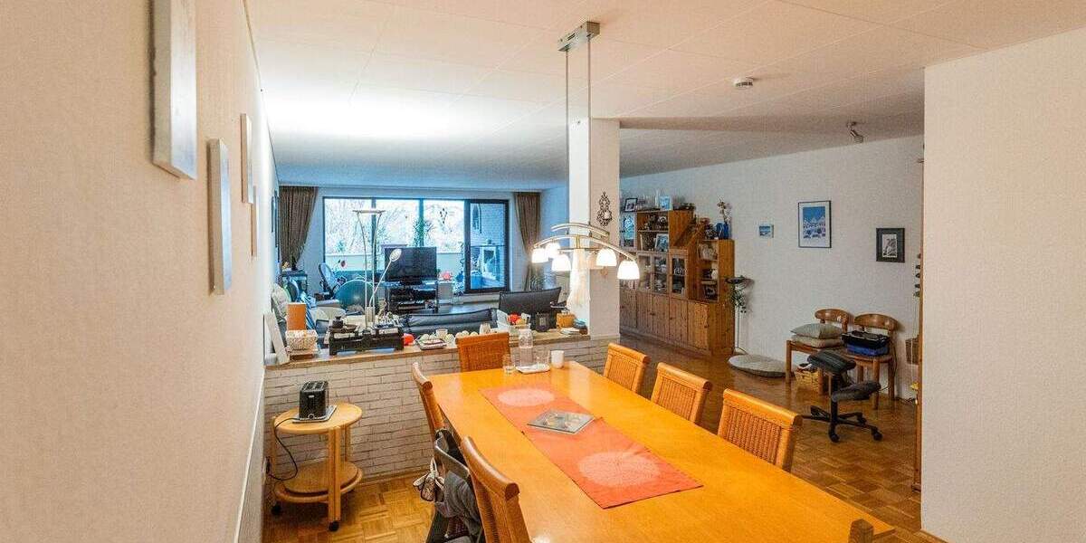 Etagenwohnung Bischofsheim - 5 Zimmer, 166 m&sup2;, 430.000&euro; | Angebot:25725812