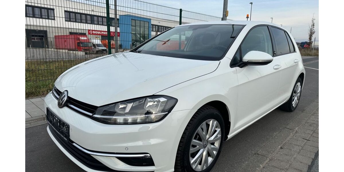 VW Golf 105.245 km 12.500 &euro; Büttelborn 64572
