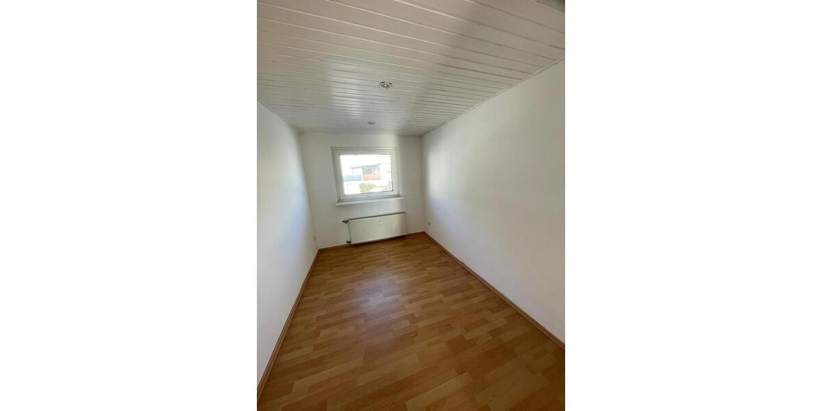 Dachgeschoßwohnung Königstein im Taunus - 4 Zimmer, 170 m&sup2;, 1.700&euro; | Angebot:24488324