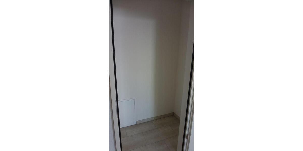 Etagenwohnung Oberursel (Taunus) - 3 Zimmer, 93 m&sup2;, 1.484&euro; | Angebot:25812506