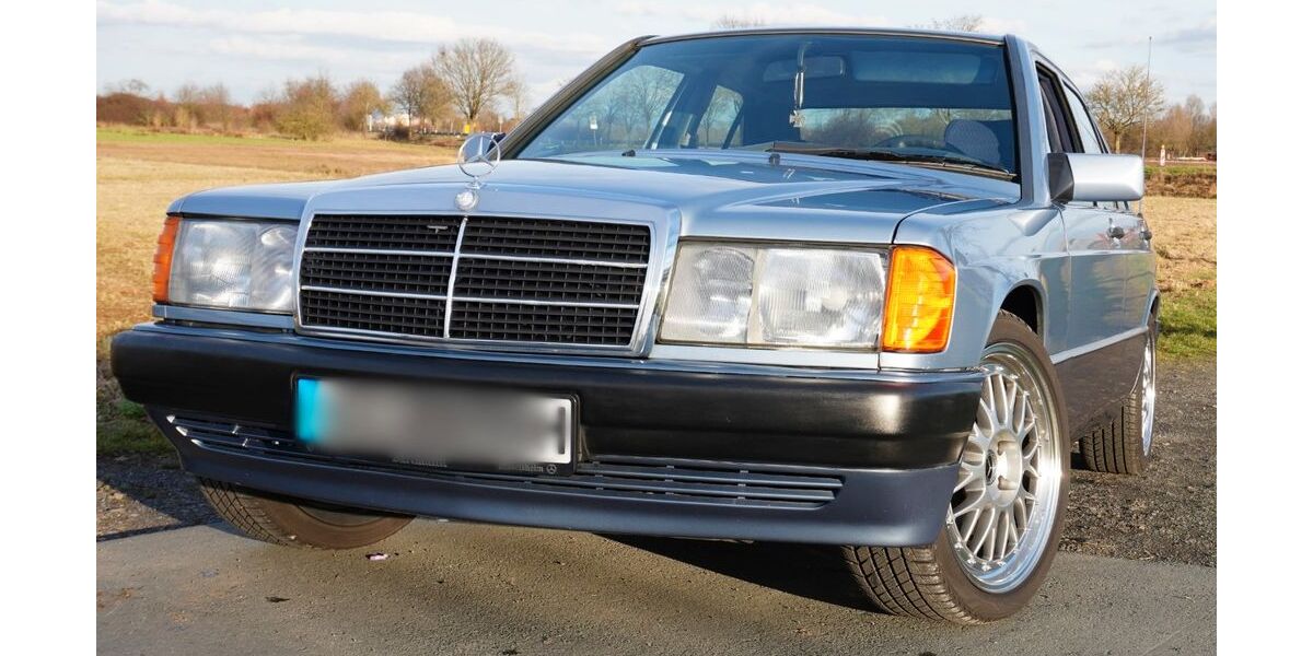 Mercedes-Benz 190 142.000 km 9.999 &euro; Dietzenbach 63128