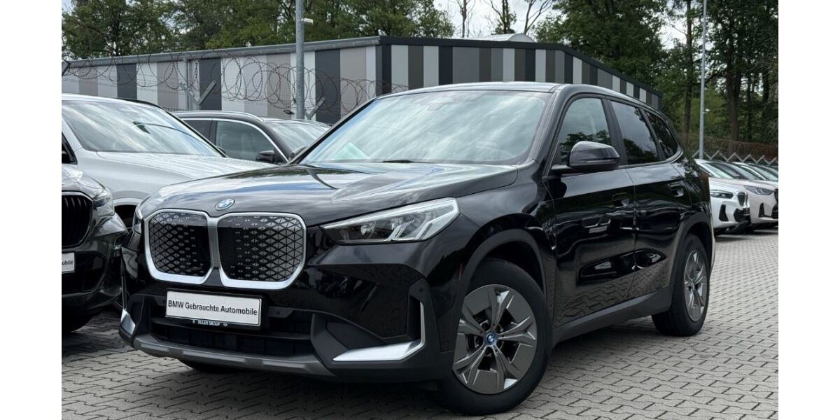 BMW iX1 27.018 km 30.677 &euro; Rödermark 63322