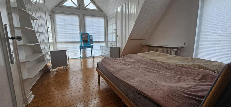 Einfamilienhaus Hanau Großauheim - 4.5 Zimmer, 131 m&sup2;, 1.600&euro; | Angebot:26355586