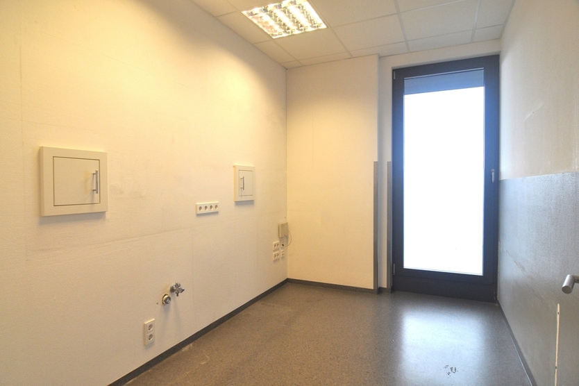 Penthouse-Praxis mit Burgblick - für den Kunden mit Anspruch 14 zimmer